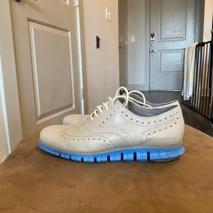 Men’s Sz 9 Cole Haan Grand OS Oxfords - Off-White / Light Blue
